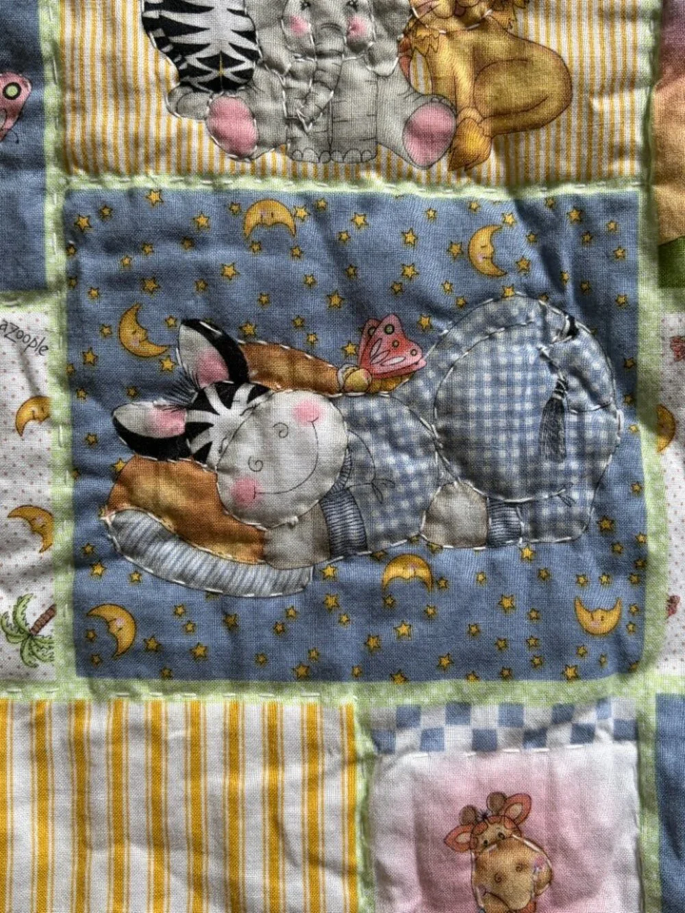 Baby Quilt Vintage Handmade Safari Theme Hand Stitched 39” x 49”
